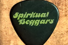 Spiritual beggars pick
